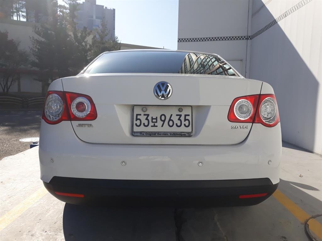 [폭스바겐] 제타 2.0 TDI 사진 2