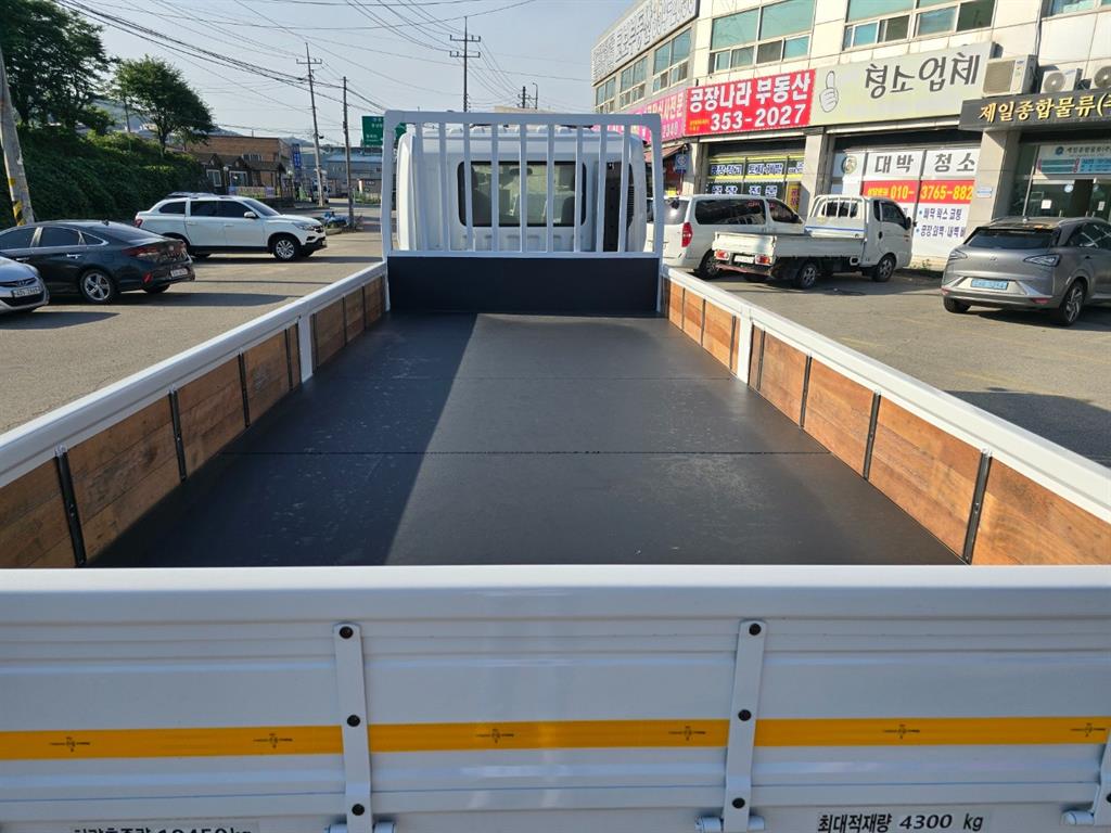 메가트럭 260 단바리 카고 5톤 수동