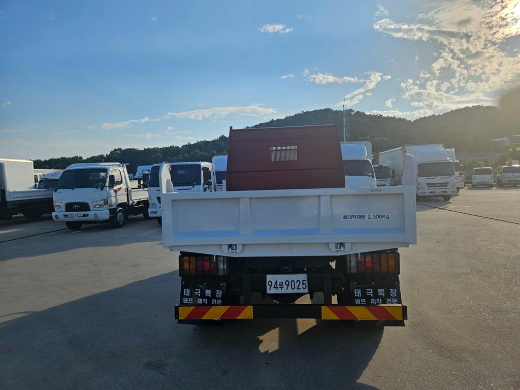 현대 마이티큐티 화물덤프 2.5톤 4