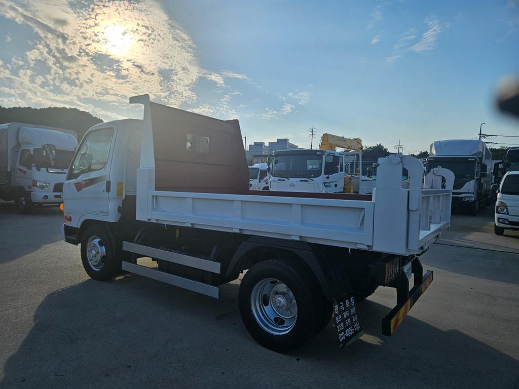 현대 마이티큐티 화물덤프 2.5톤 5