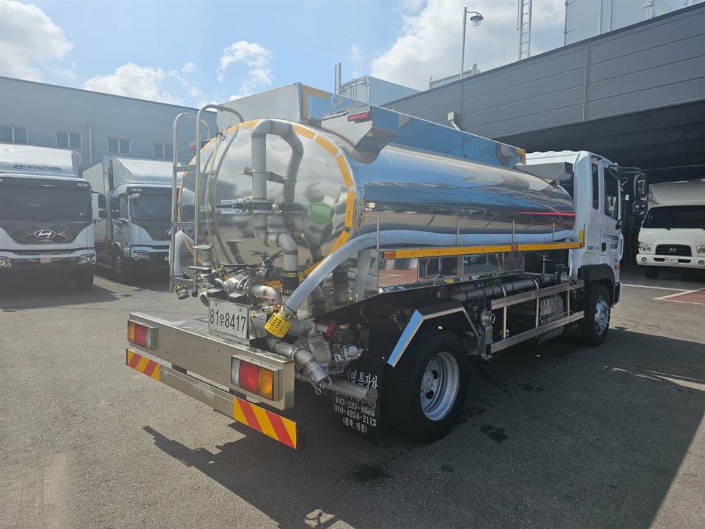 현대 살수차 메가트럭 수동 7