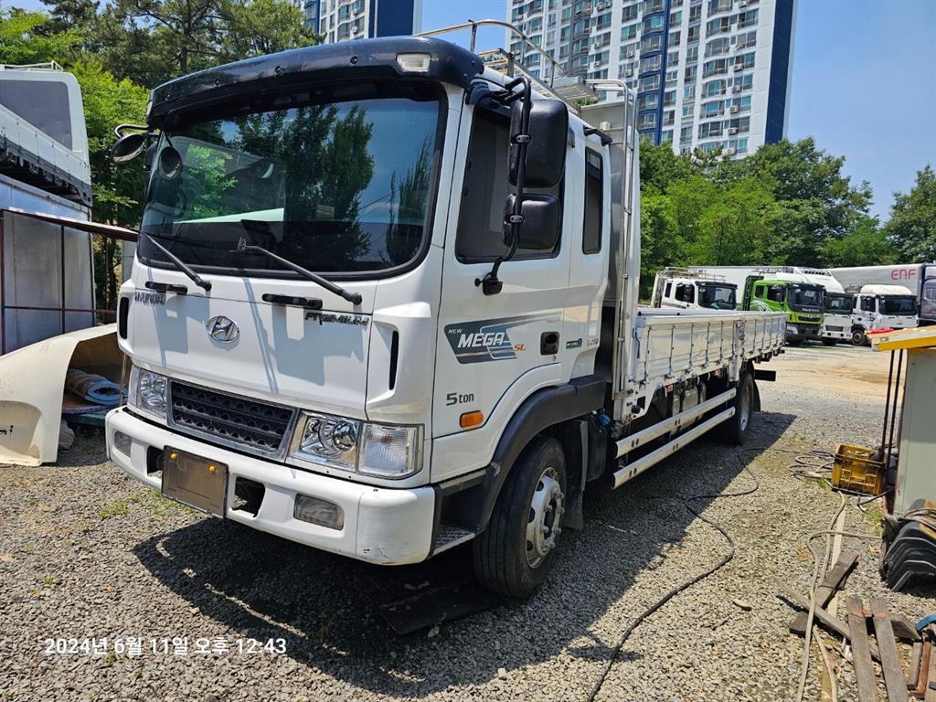 메가트럭 단바리 카고 5톤 수동