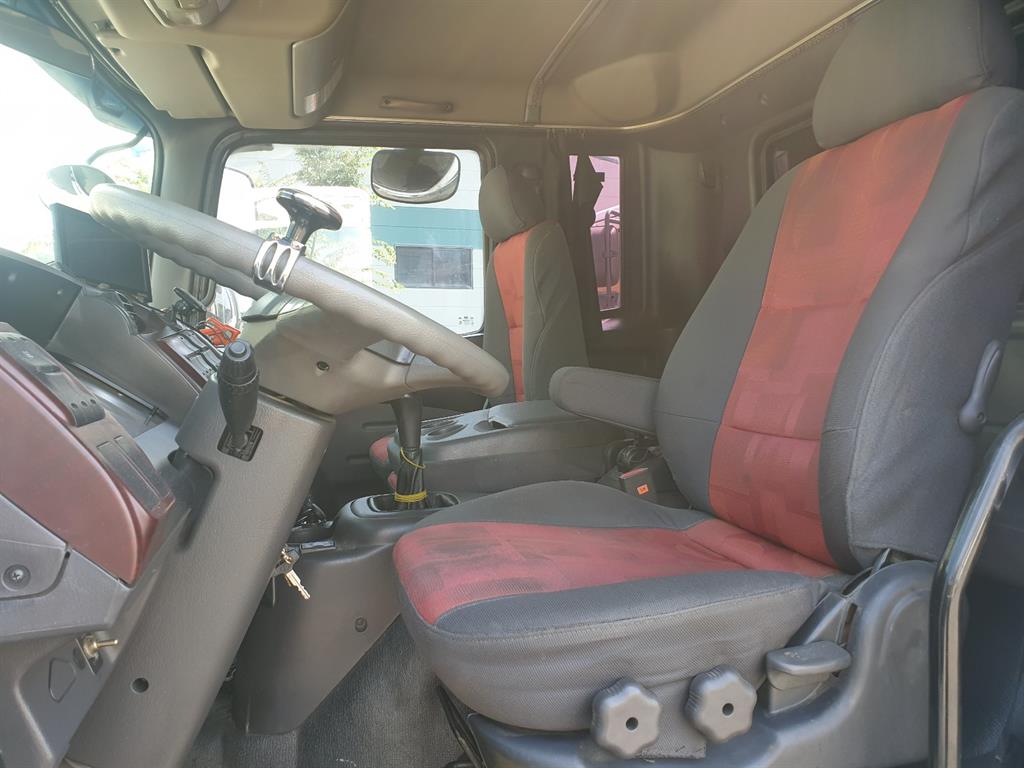 현대 메가트럭 단바리 윙바디 5톤 수동 10