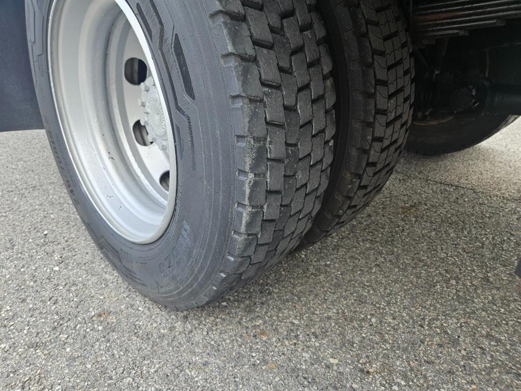 현대 메가트럭 단바리 카고 4.5톤 수동 16