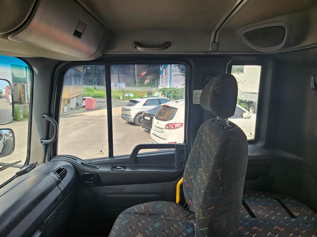 현대 메가트럭 단바리 카고 4.5톤 수동 14