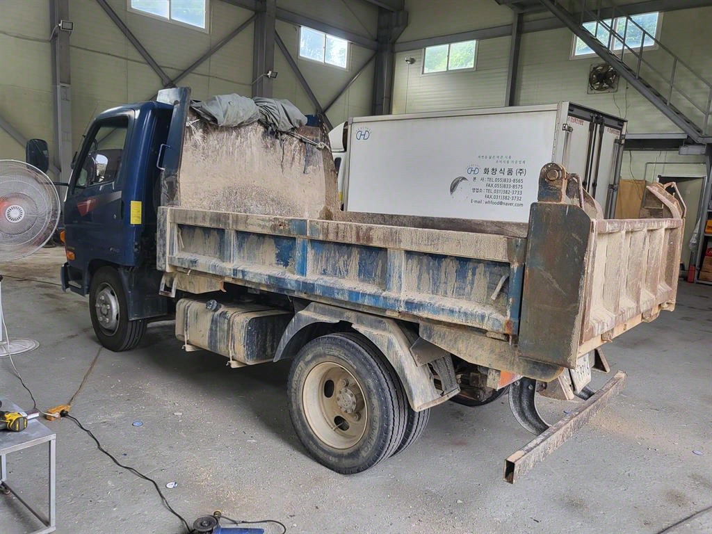 현대 마이티큐티 화물덤프 2.5톤 3
