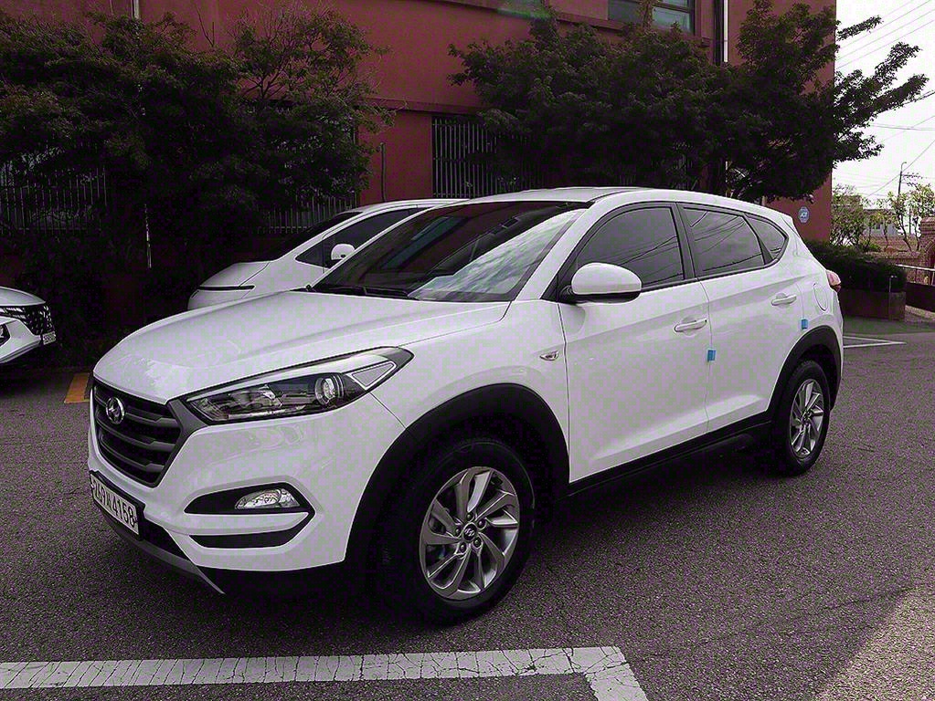 [현대] 올뉴투싼 디젤 2.0 2WD 스타일 연식:2016,미션:오토,주행거리:120,691km,연료:경유 ,색상:흰색