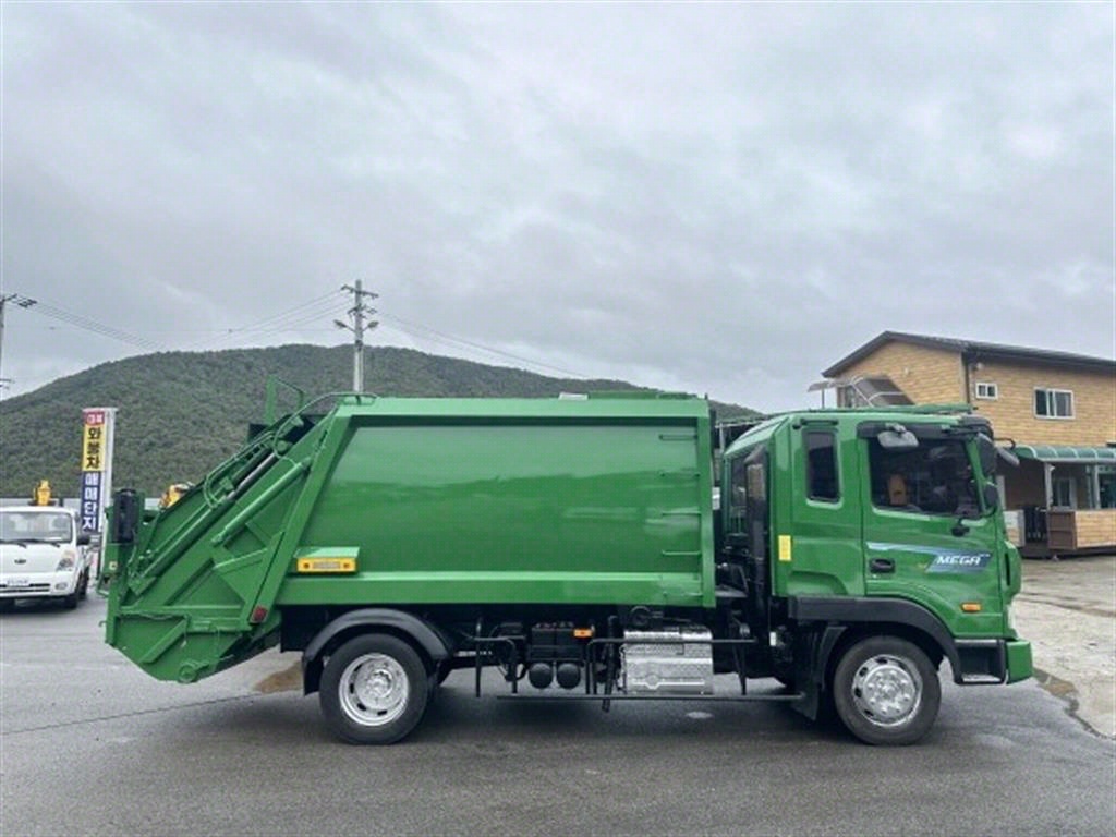 압축진개 메가트럭 5톤