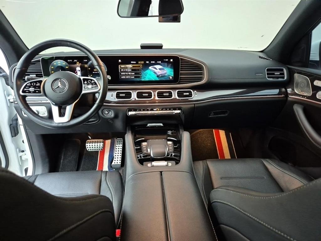 Mercedes-Benz GLE-Class GLE400d 4MATIC Coupe 8