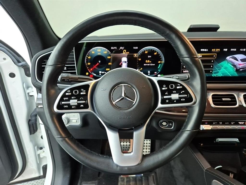 Mercedes-Benz GLE-Class GLE400d 4MATIC Coupe 10