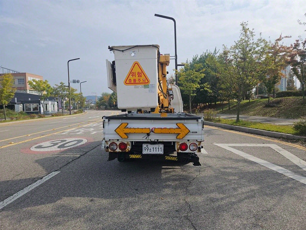 고소작업차 동해기계항공 봉고3 1톤