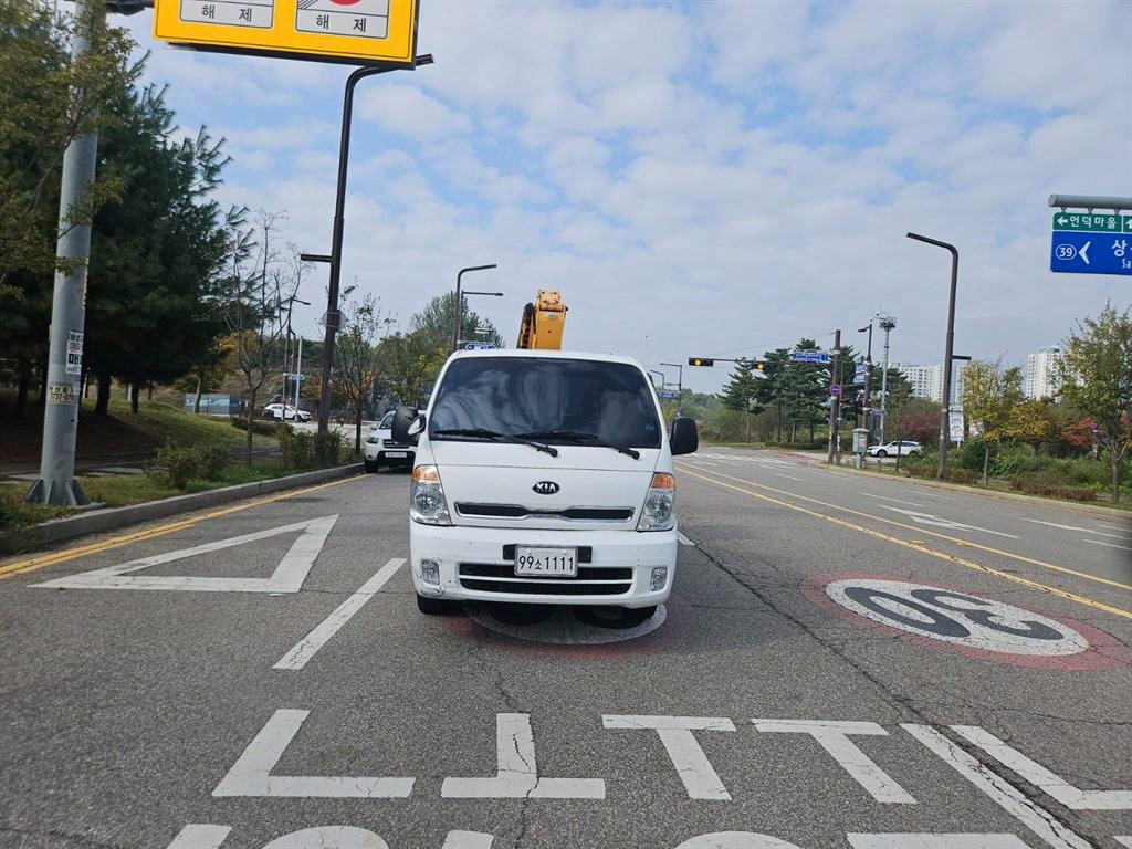 고소작업차 동해기계항공 봉고3 1톤