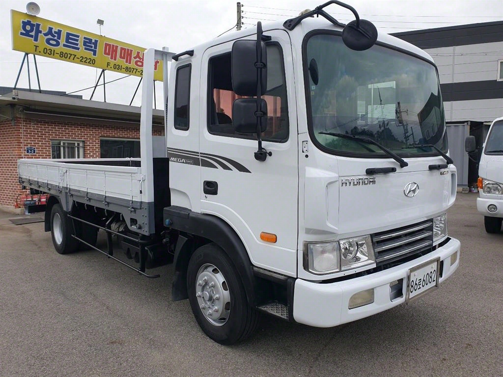 현대 메가트럭 단바리 카고 4.5톤 수동 2