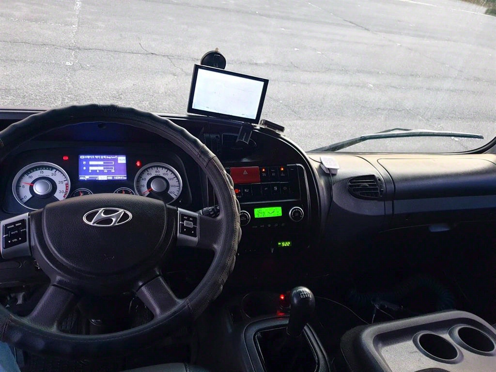 현대 메가트럭 윙바디 4.5톤 수동 11