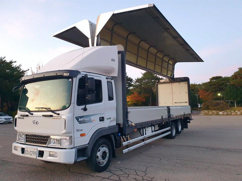현대 메가트럭 윙바디 4.5톤 수동 13