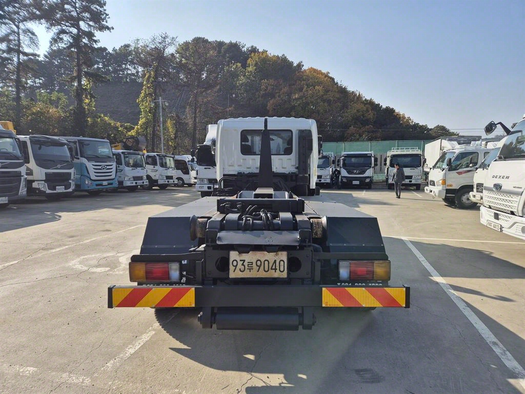 메가트럭 암롤 5톤 수동