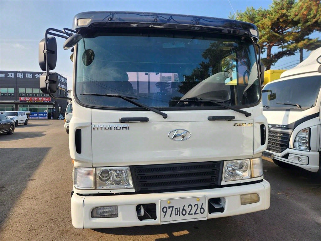 메가트럭 단바리 카고 4.5톤 수동