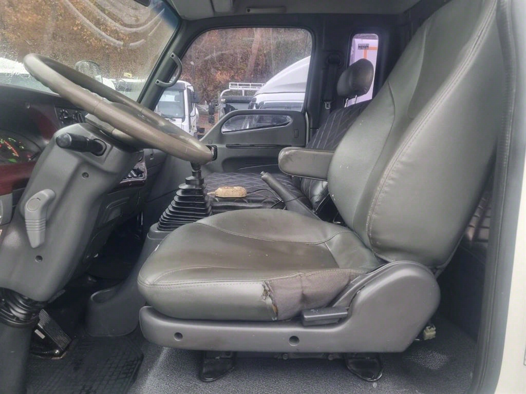 현대 이마이티 3.5톤 카고 8