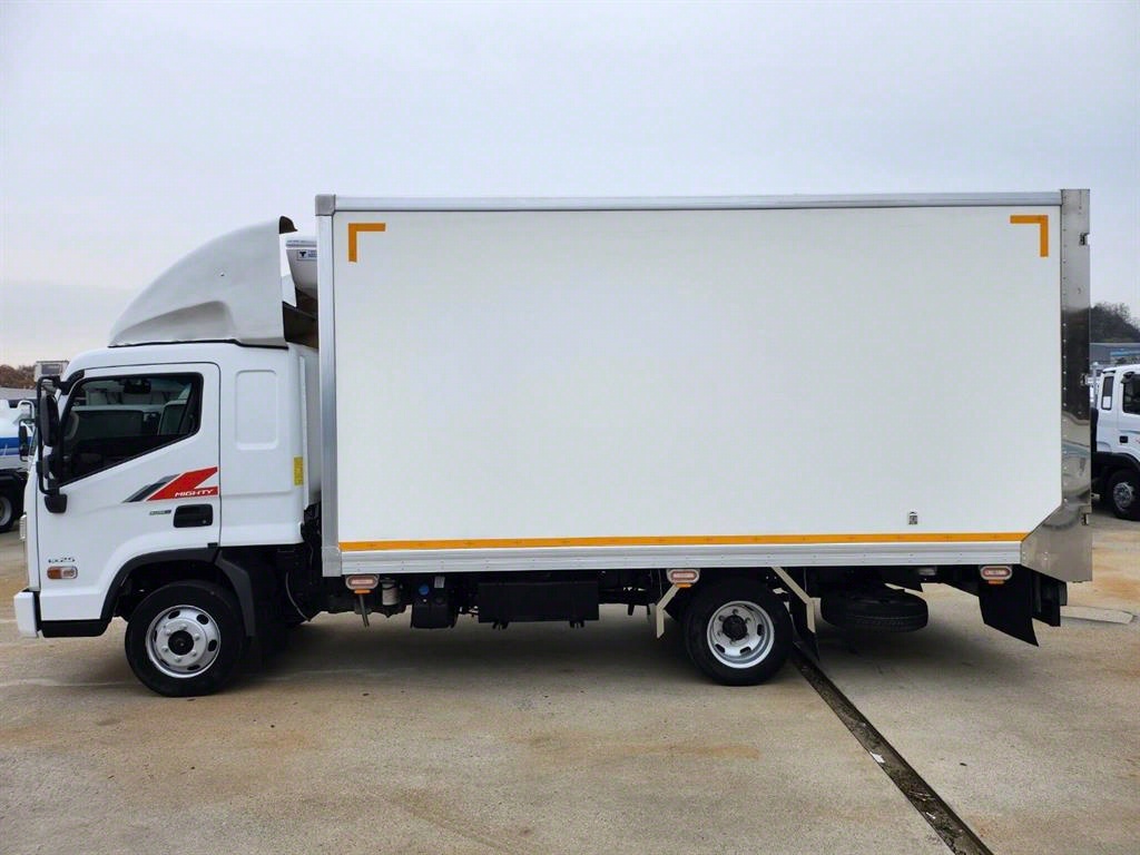 현대 올뉴마이티 2.5톤 냉동탑 5