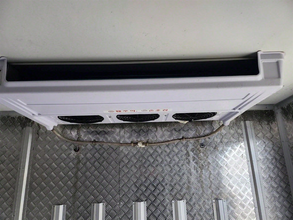 현대 올뉴마이티 2.5톤 냉동탑 9