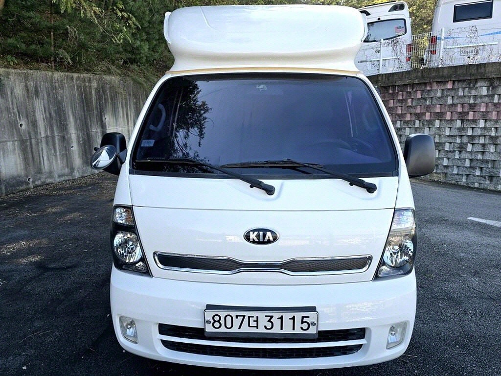 봉고3 캠핑트럭 인산철배터리 255A 100L 255W