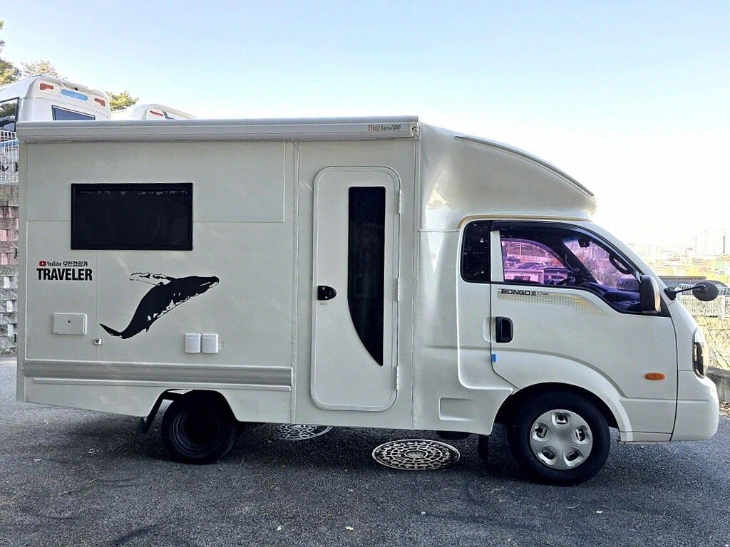 봉고3 캠핑트럭 인산철배터리 255A 100L 255W