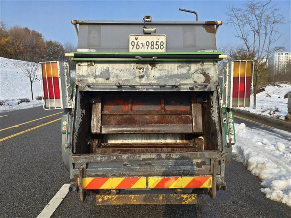 압착진개 마이티큐티 2.5톤