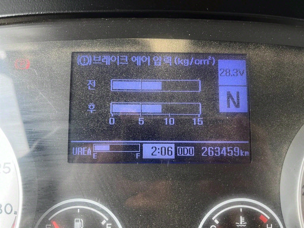탱크로리 메가트럭 오토