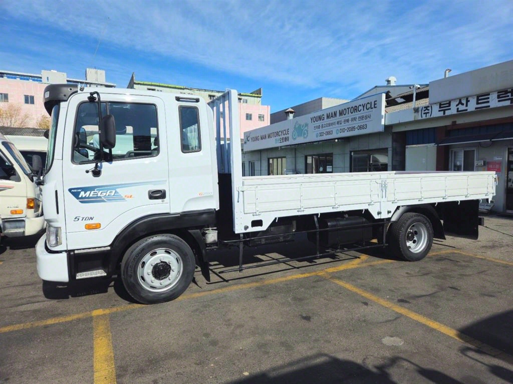 메가트럭 단바리 카고 5톤 수동