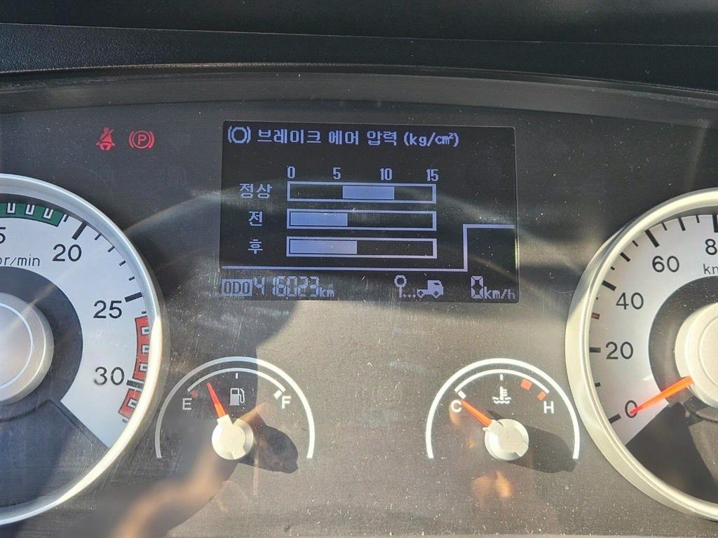 메가트럭 단바리 카고 5톤 수동