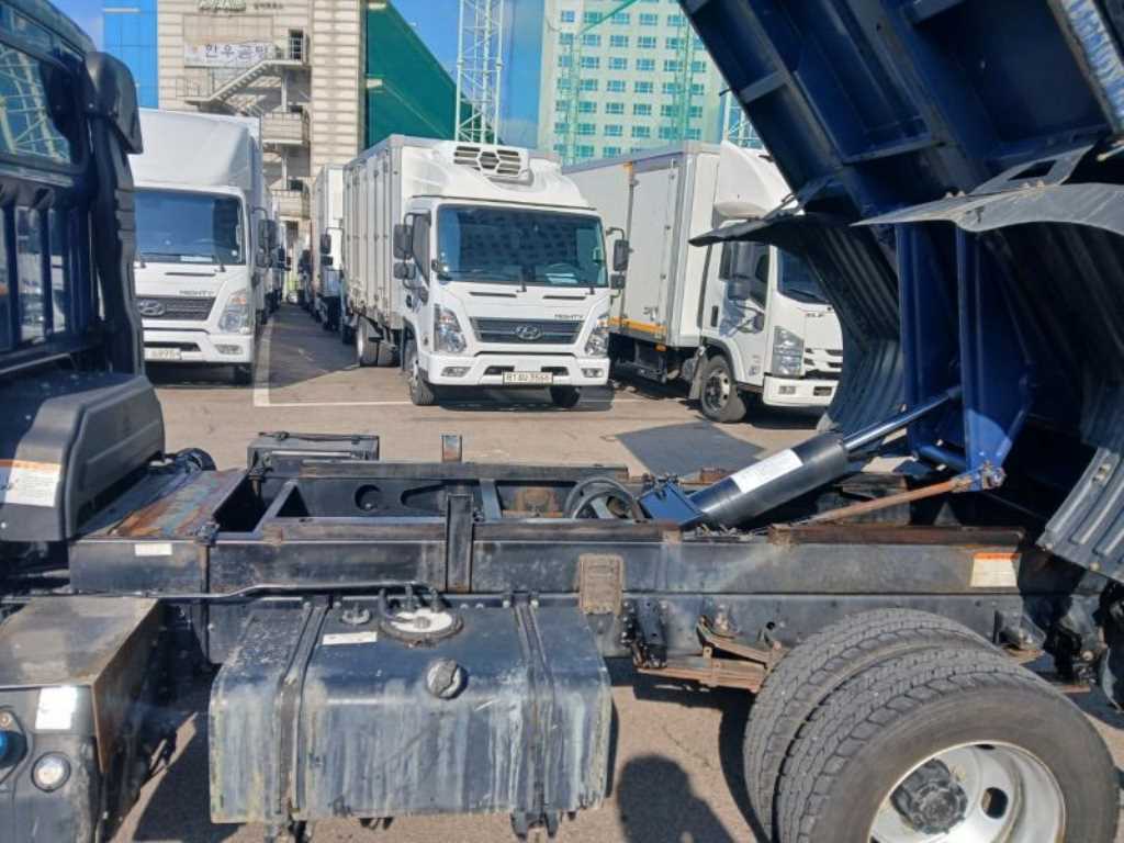 현대 마이티큐티 화물덤프 2.5톤 9