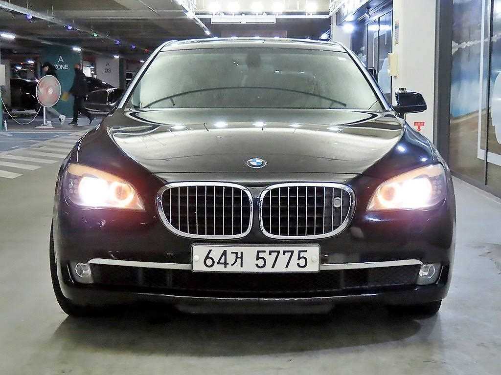 BMW 7시리즈 750 Li 사진 2/20