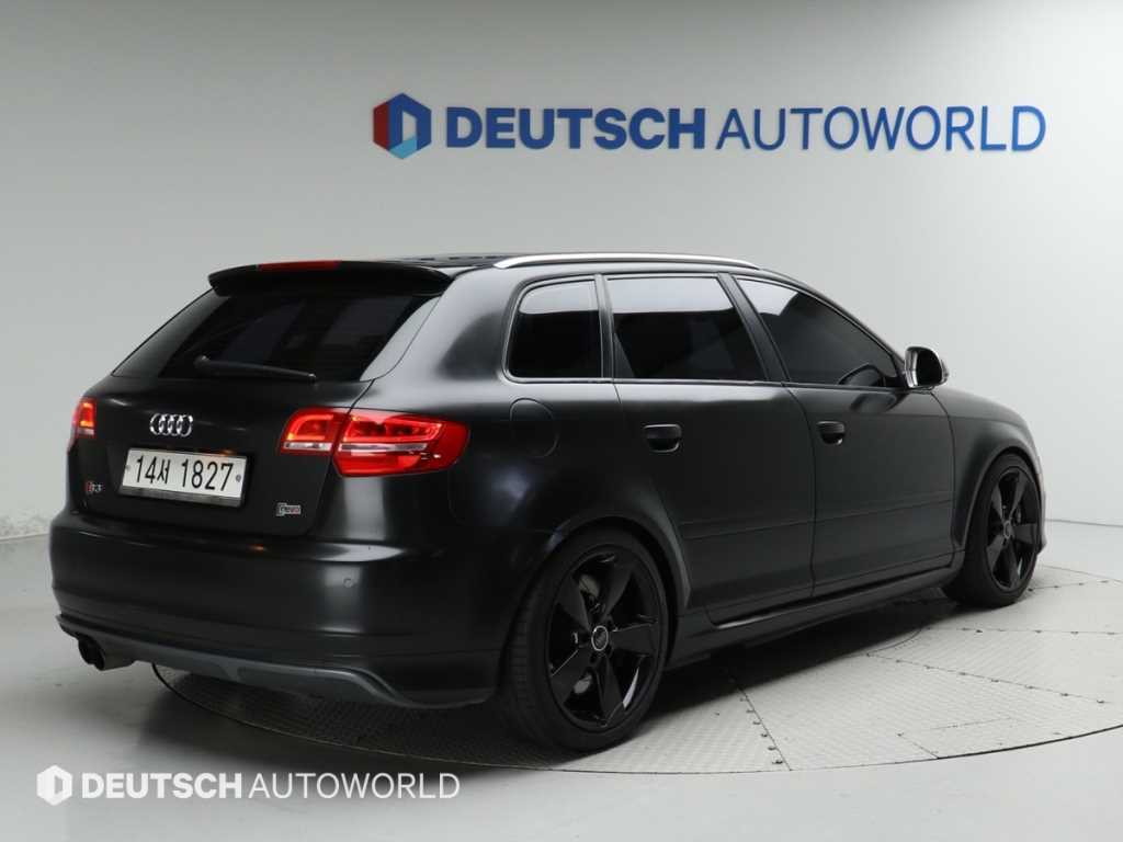 아우디 A3 2.0 TFSI 사진 2/20