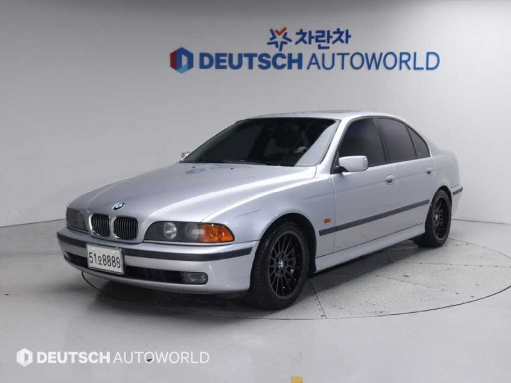 5시리즈 (E60) 540i 1999년식