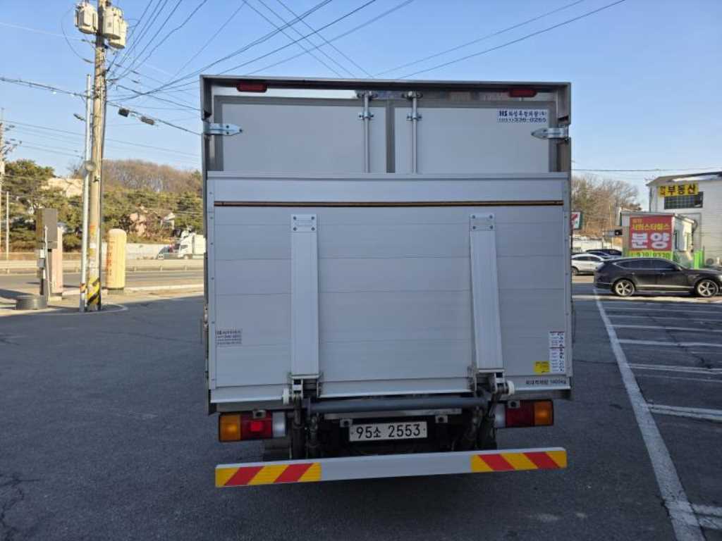 현대 올뉴마이티 2.5톤 냉동탑 6