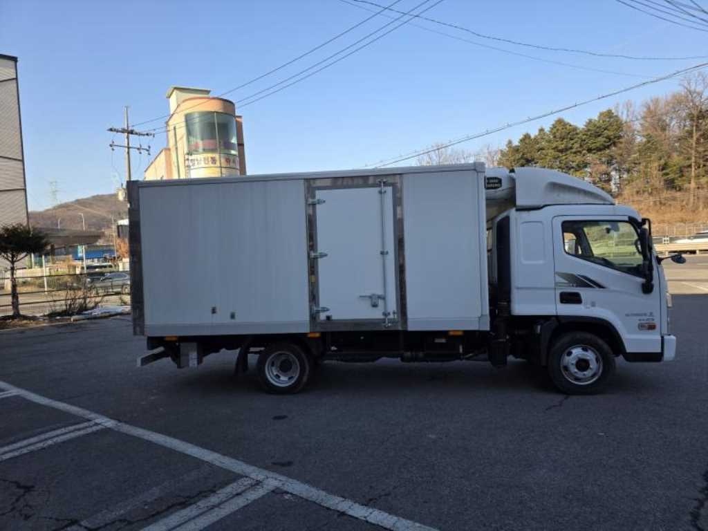 현대 올뉴마이티 2.5톤 냉동탑 5