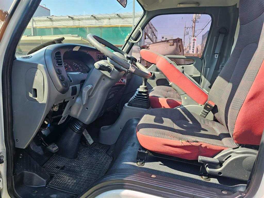 현대 홈로리 마이티큐티 8