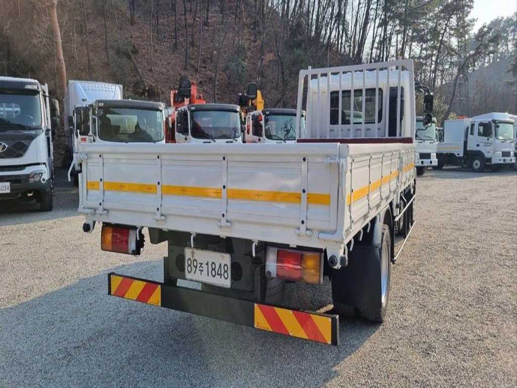 현대 메가트럭 단바리 카고 5톤 수동 10