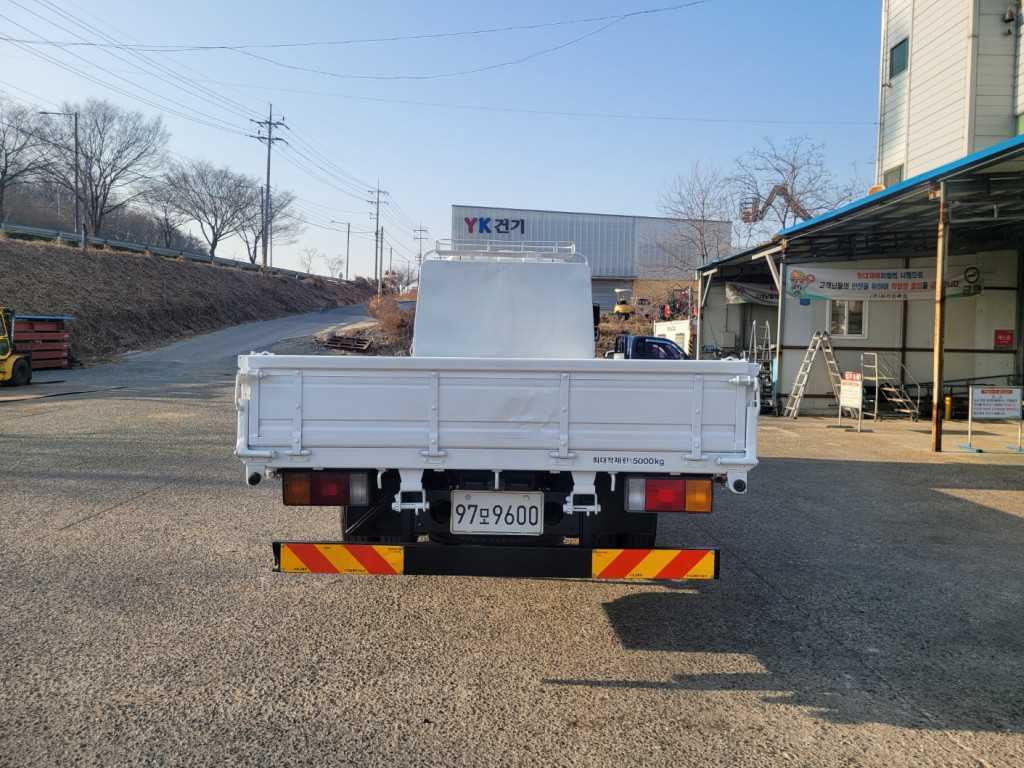 메가트럭 단바리 카고 5톤 수동