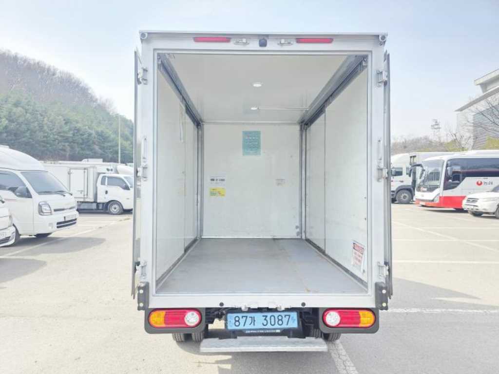포터2 1톤 표준탑 전기