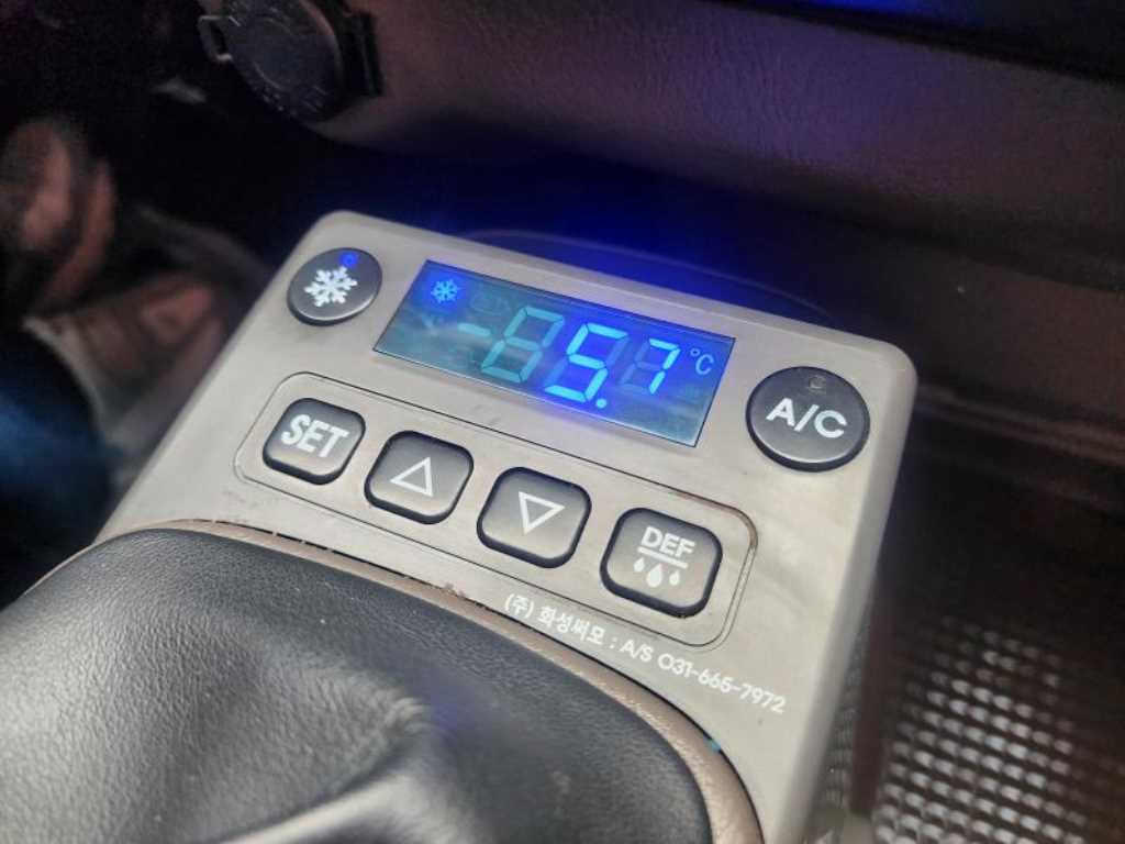 포터2 1톤 냉동탑