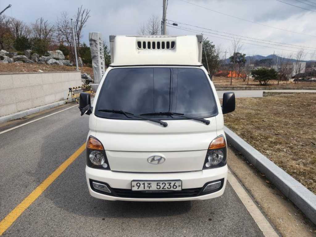 포터2 1톤 냉동탑