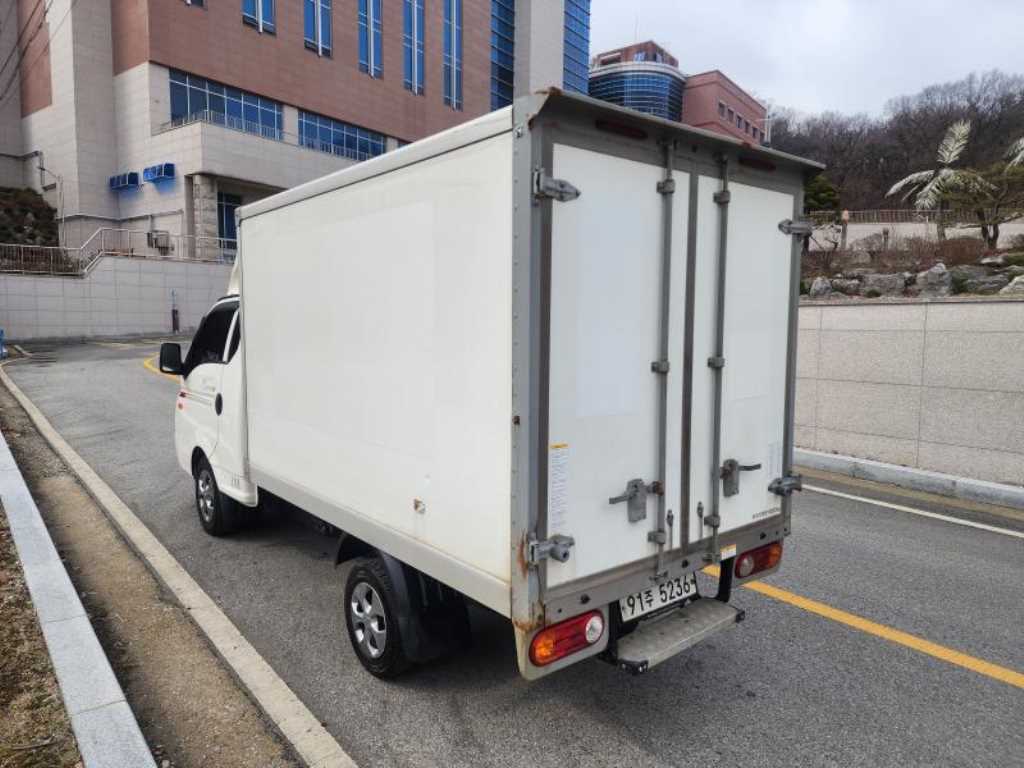 포터2 1톤 냉동탑