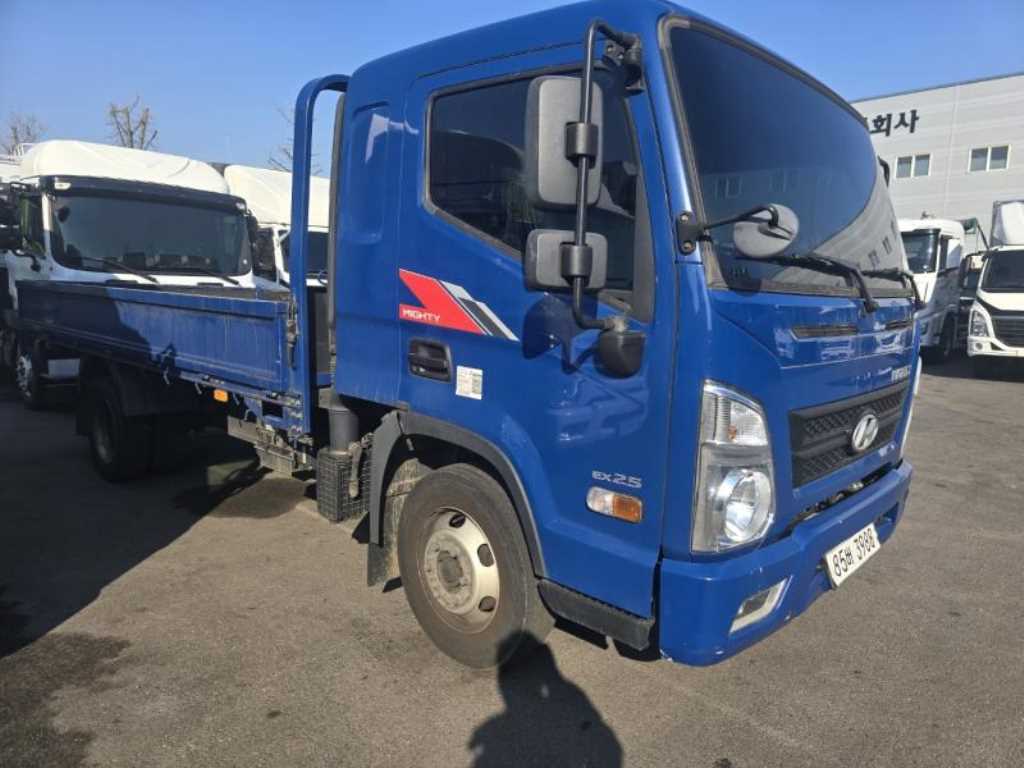 현대 올뉴마이티 2.5톤 카고 슈퍼캡 2