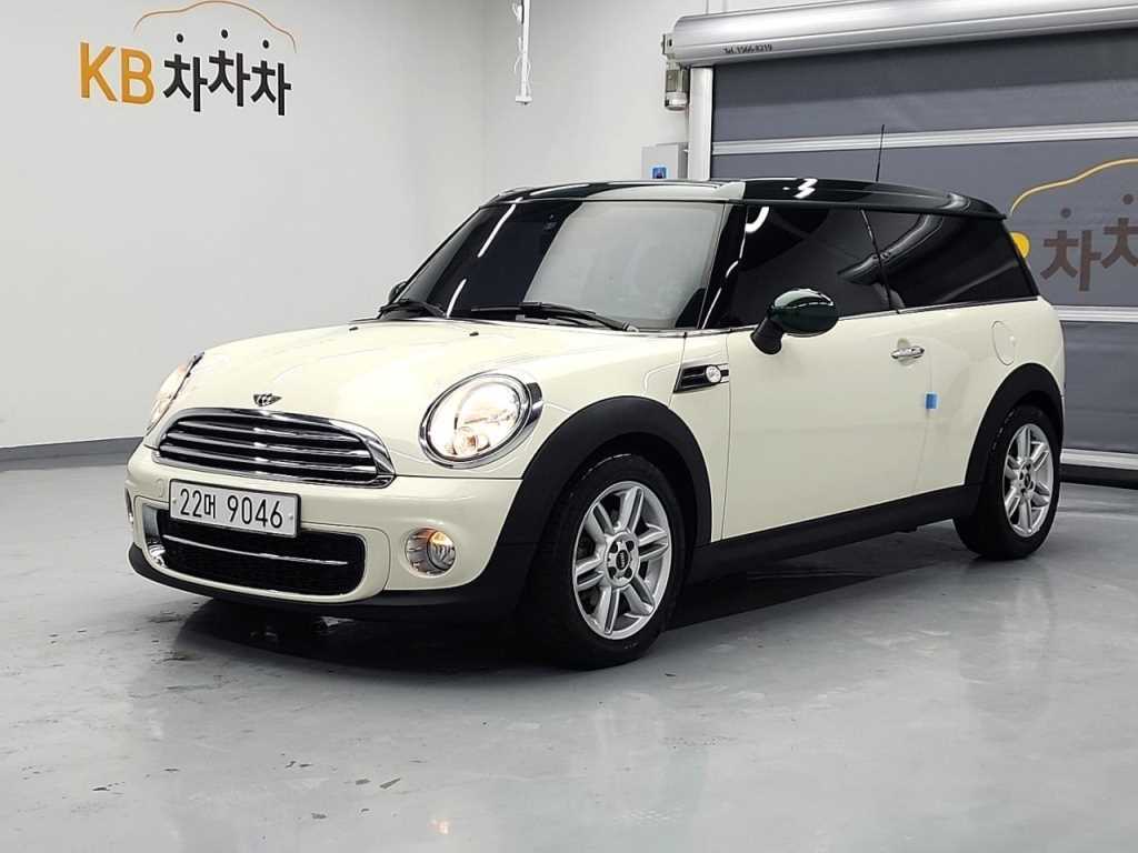 [미니] 쿠퍼 D 클럽맨 그린 파크 연식:2013,미션:오토,주행거리:127,637km,연료:경유 ,색상:진주색