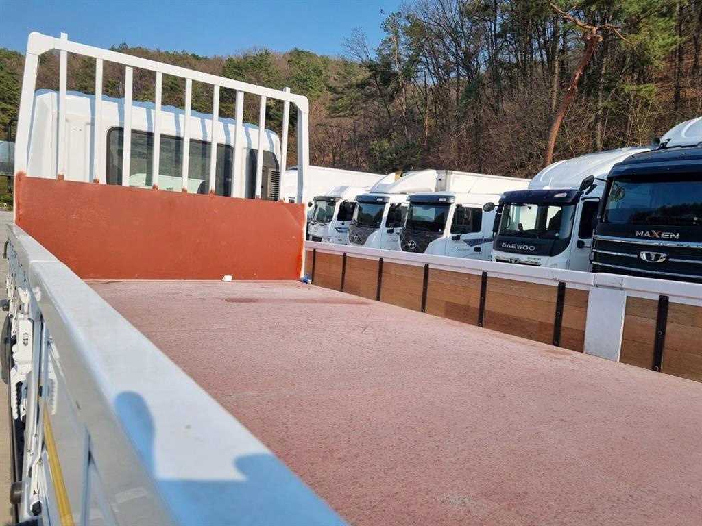 메가트럭 단바리 카고 5톤 수동