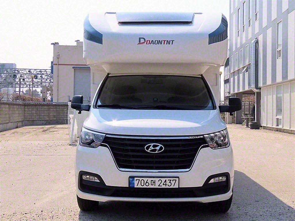 Hyundai Starex 2WD Camping Car