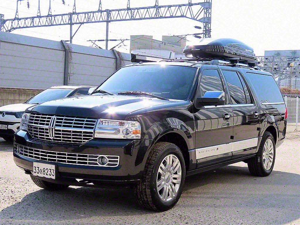 링컨 네비게이터 5.4L V8 사진 2/20