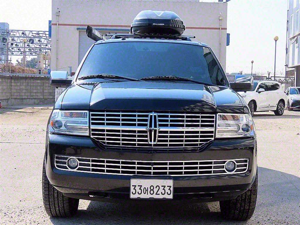 Lincoln Navigator 5.4L V8