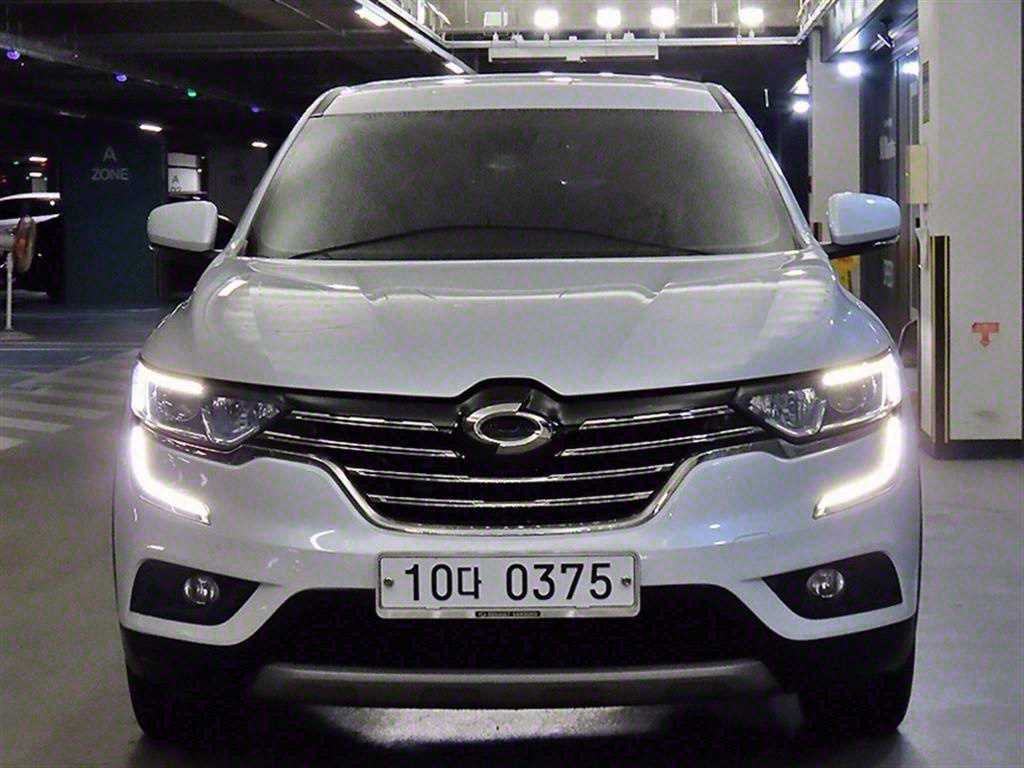 르노코리아 QM6 디젤 4WD LE 사진 2/20